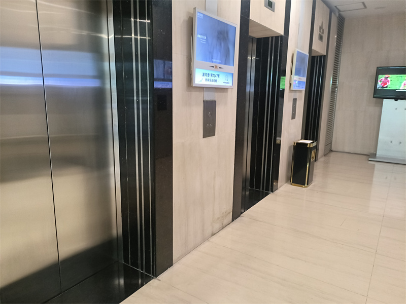 电梯厅